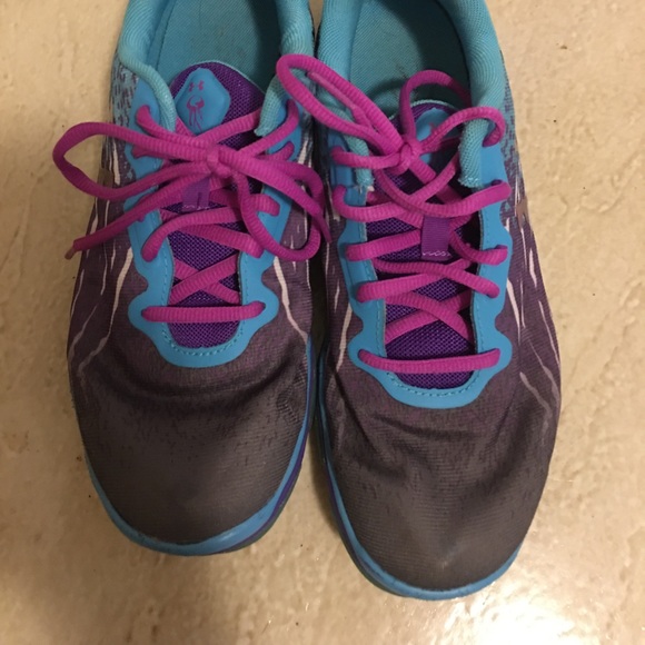 Under Armour Sneakers - Picture 7 of 7